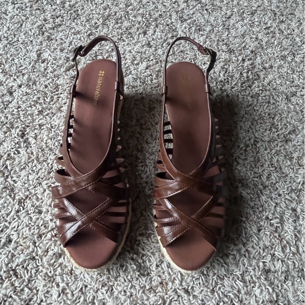 NEW! Naturalizer Brown Wedge Sandals with Braided Design